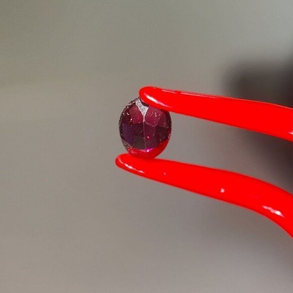 Garnet Loose Stone - Picture 4 of 6
